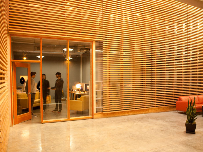 omcc-slider-2